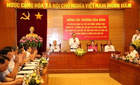 Phó Thủ tướng Thường trực làm việc tại Vĩnh Phúc về cải cách hành chính - ảnh 1